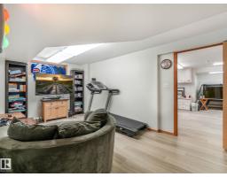 2824 37 St Nw, Edmonton, AB T6L6G4 Photo 40