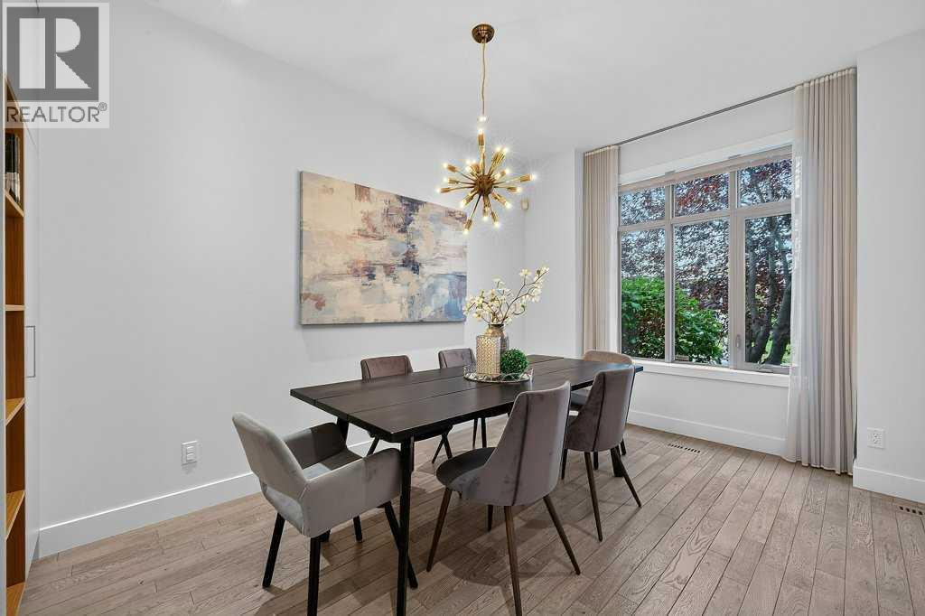 #20 6 Scarpe Drive SW - 8