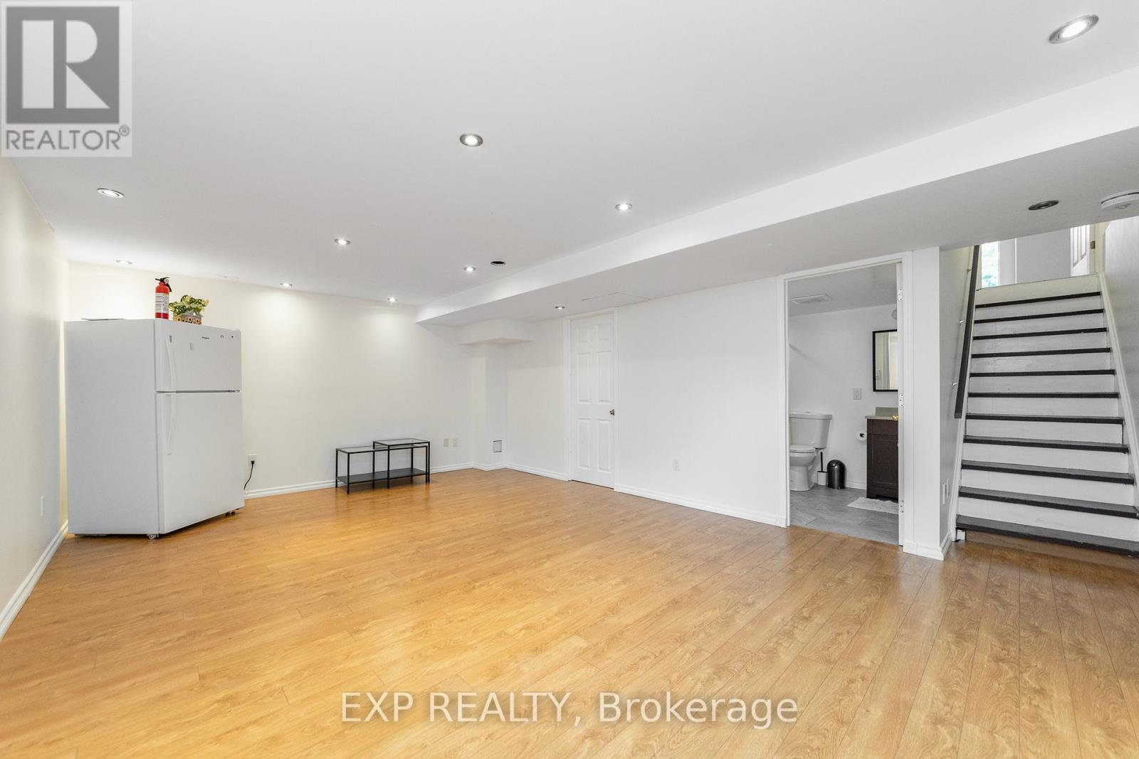 221 NORTHWIND STREET - 34
