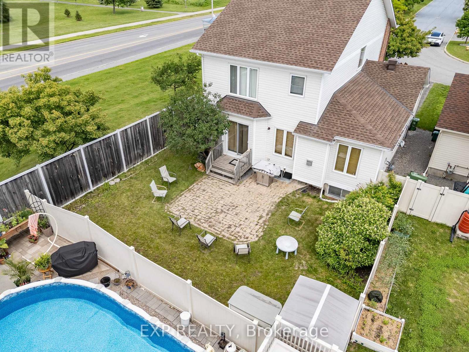 4 Bed, 4 Bath House for Sale in Ottawa – 221 NORTHWIND STREET, Ottawa – MLS# X13646854 - Image 44