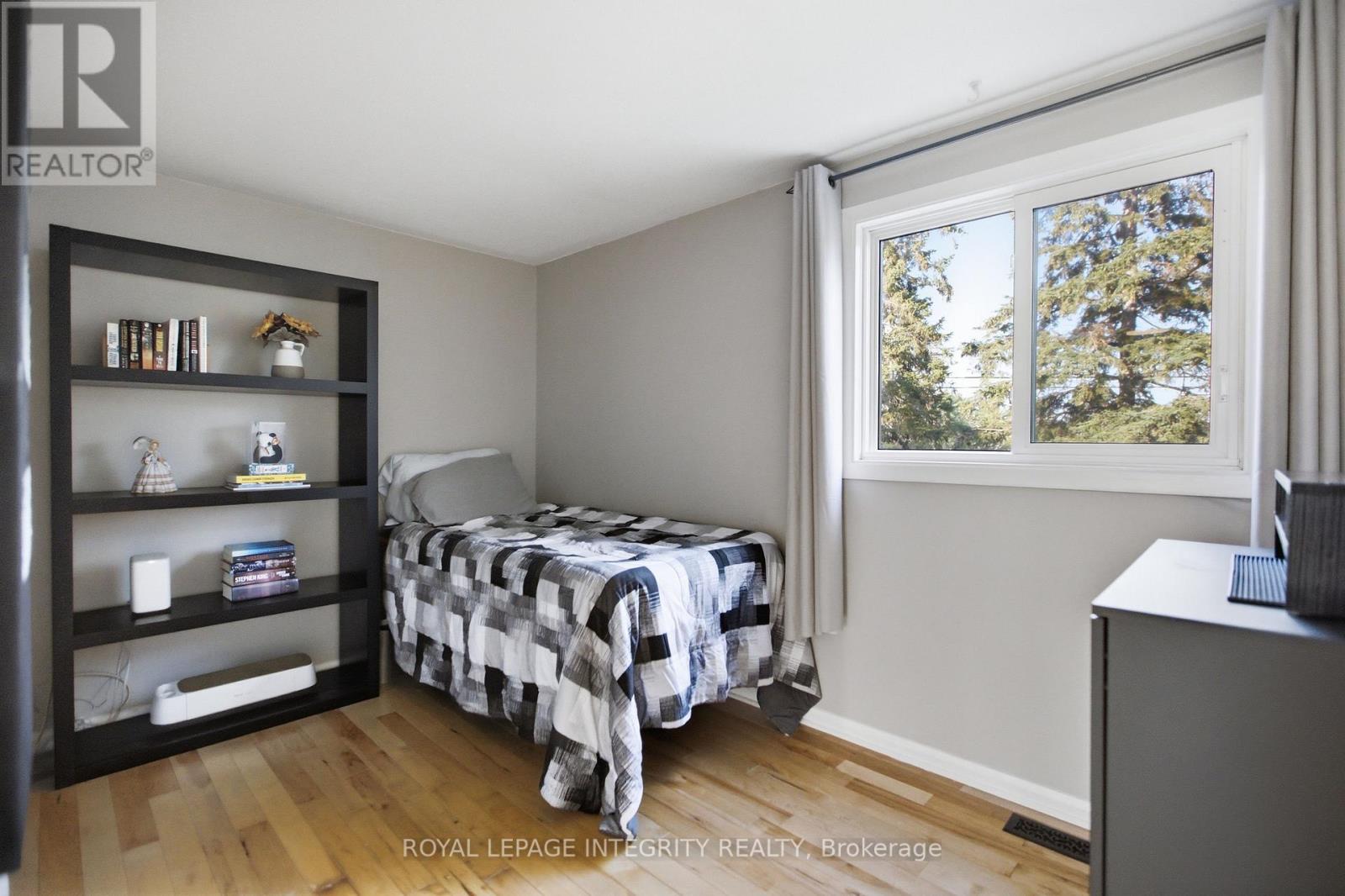 3 Bed, 2 Bath House for Sale in Ottawa – 1544K BEAVERPOND DRIVE, Ottawa – MLS# X13646866 - Image 16