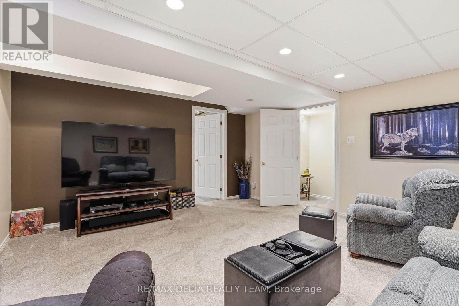3 Bed, 3 Bath House for Sale in Ottawa – 64 COLLINGTON STREET, Ottawa – MLS# X13646954 - Image 17