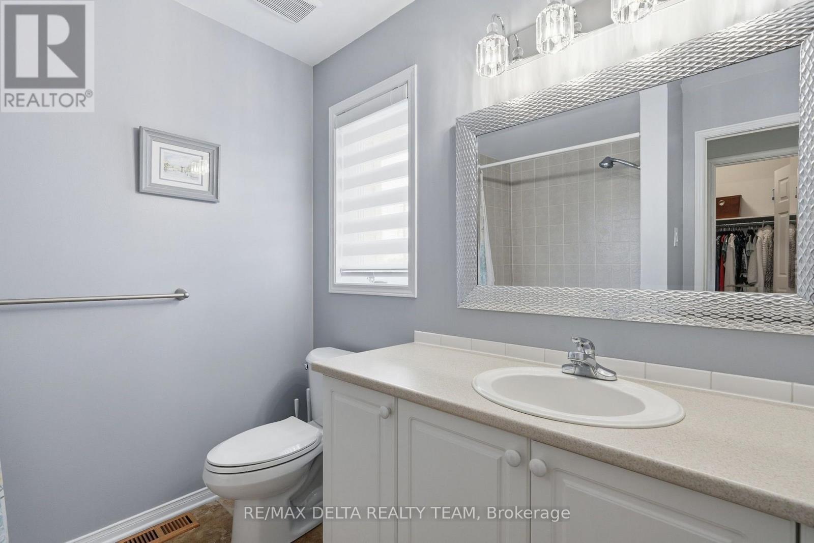 3 Bed, 3 Bath House for Sale in Ottawa – 64 COLLINGTON STREET, Ottawa – MLS# X13646954 - Image 20