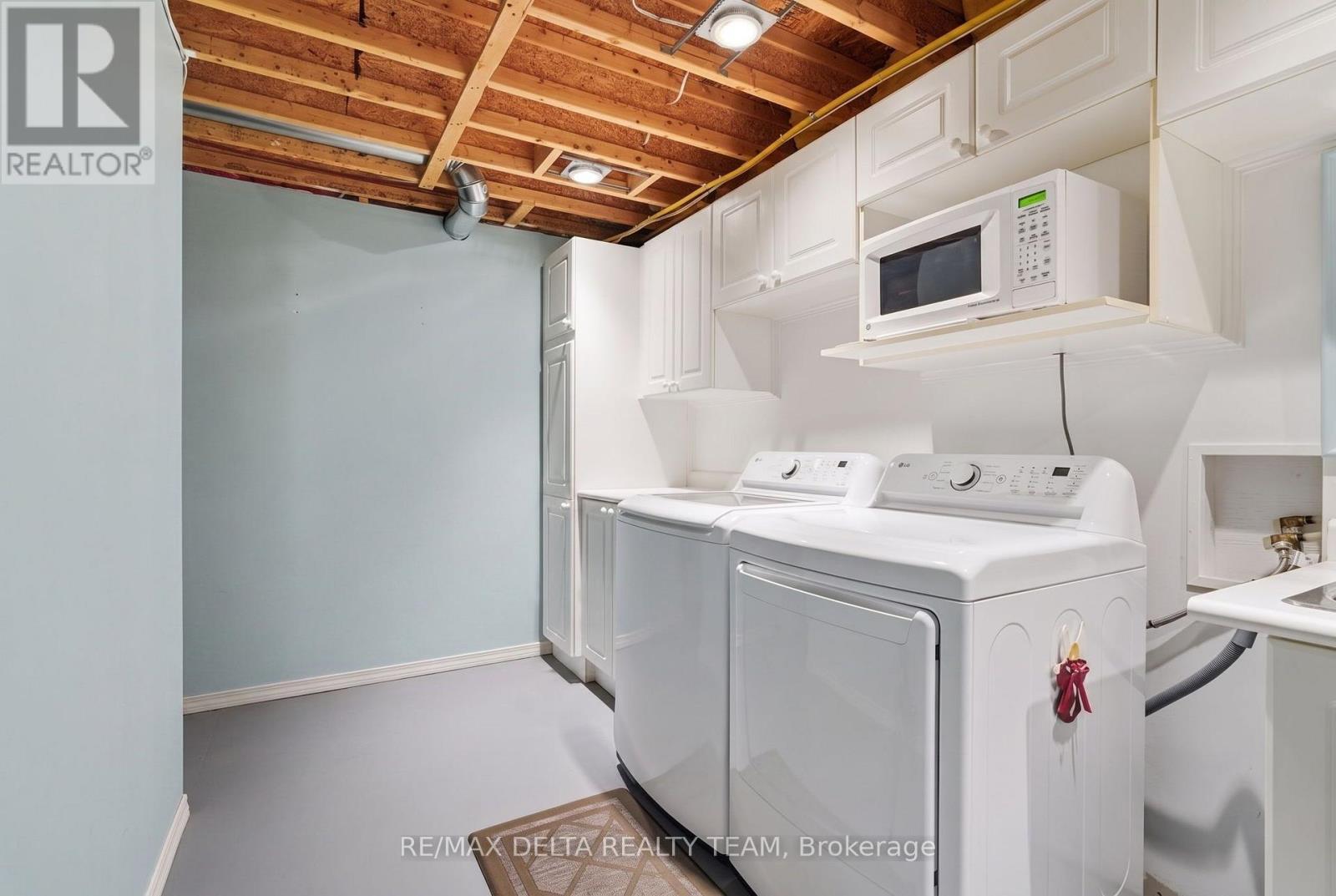 3 Bed, 3 Bath House for Sale in Ottawa – 64 COLLINGTON STREET, Ottawa – MLS# X13646954 - Image 28