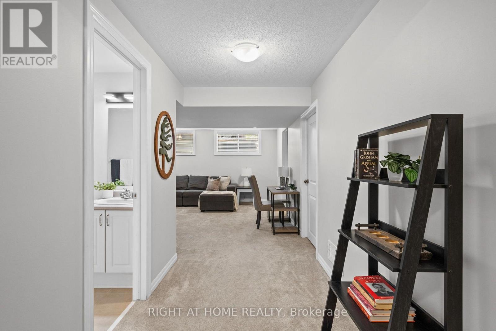4 Bed, 4 Bath House for Sale in Ottawa – 525 PEERLESS STREET, Ottawa – MLS# X13647008 - Image 32