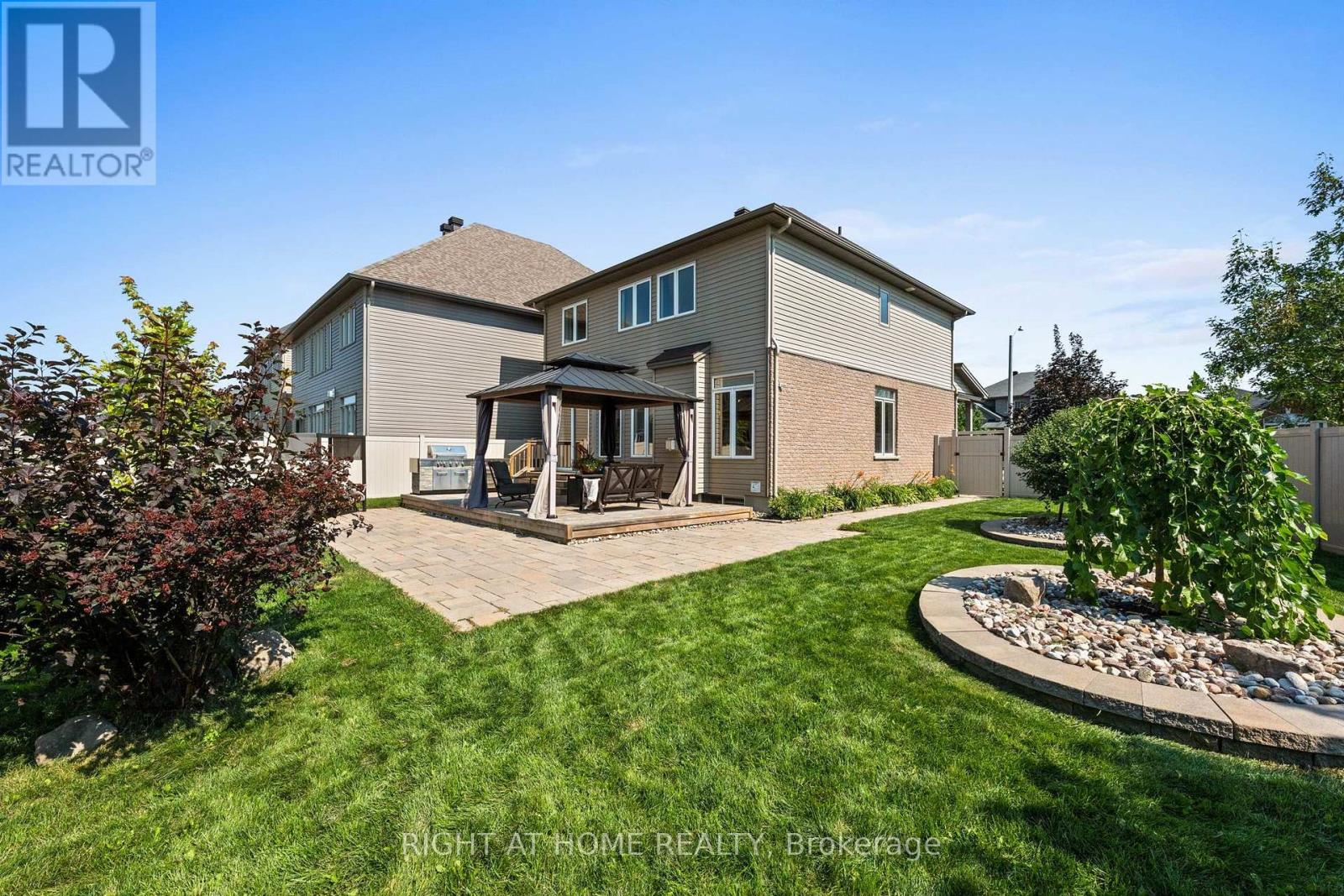 4 Bed, 4 Bath House for Sale in Ottawa – 525 PEERLESS STREET, Ottawa – MLS# X13647008 - Image 39