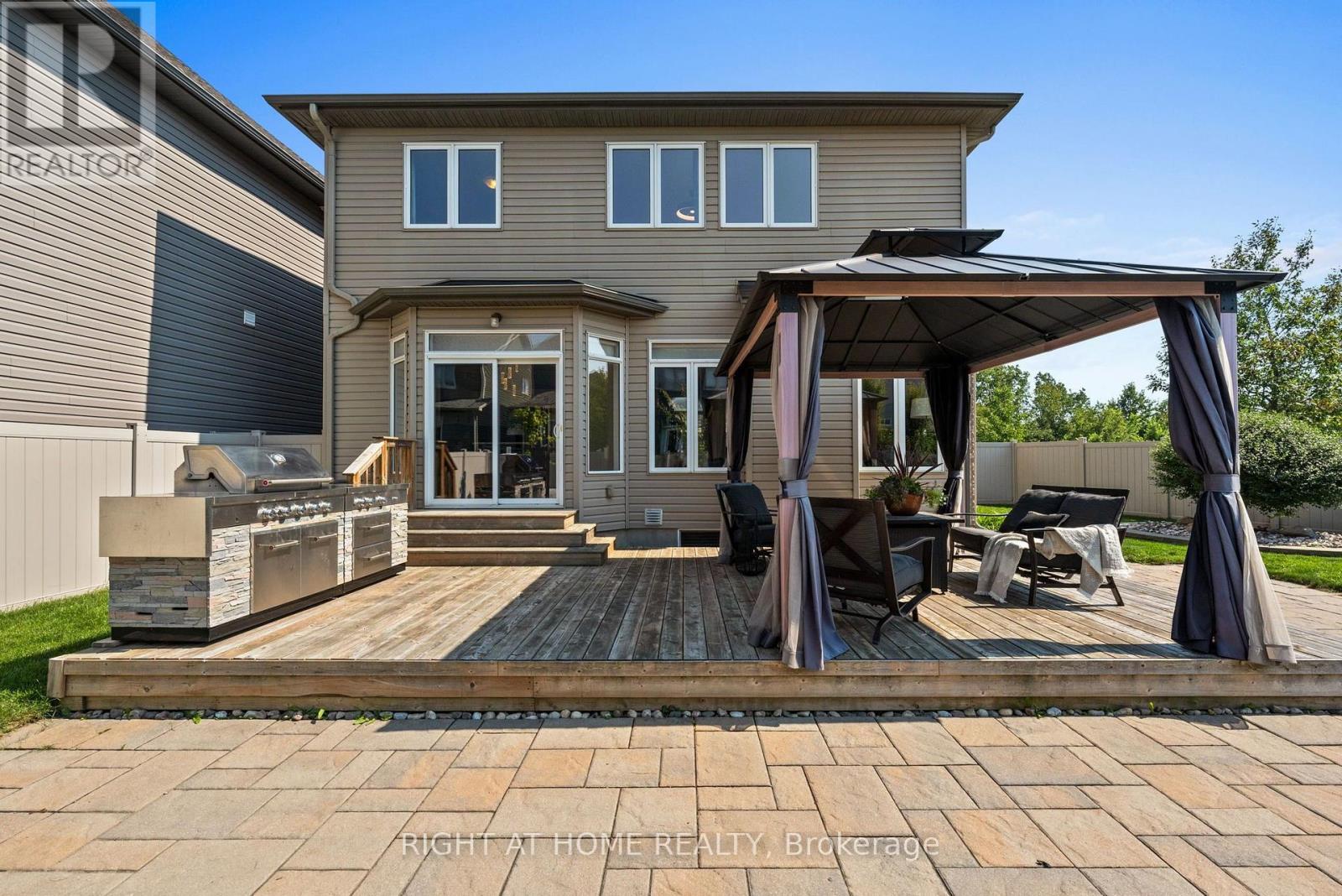 4 Bed, 4 Bath House for Sale in Ottawa – 525 PEERLESS STREET, Ottawa – MLS# X13647008 - Image 42