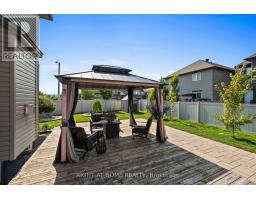 525 Peerless Street, Ottawa, ON K2J5P9 Photo 43