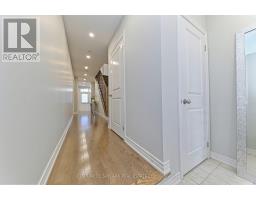 Bedroom 3 - 126 Fruitvale Circle, Brampton, ON L7A5C1 Photo 6