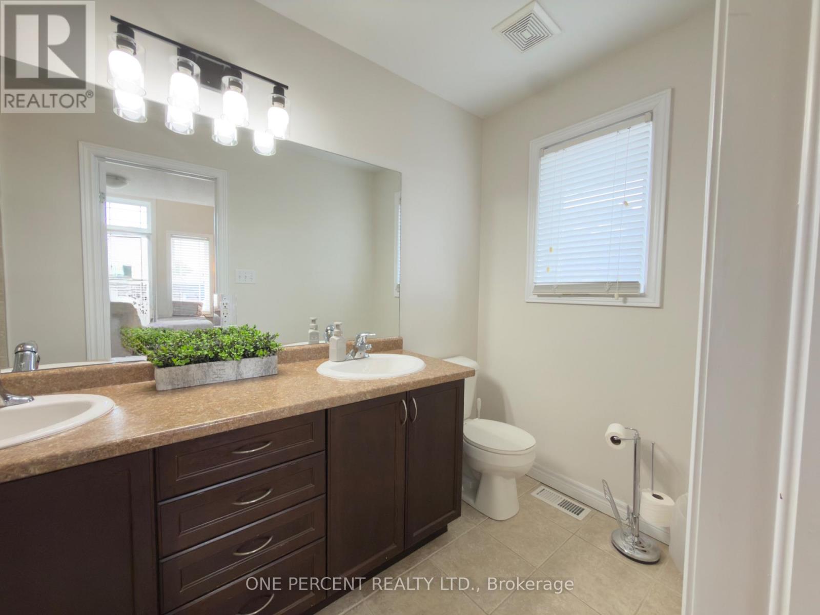 4871 NORTHGATE CRESCENT - 13