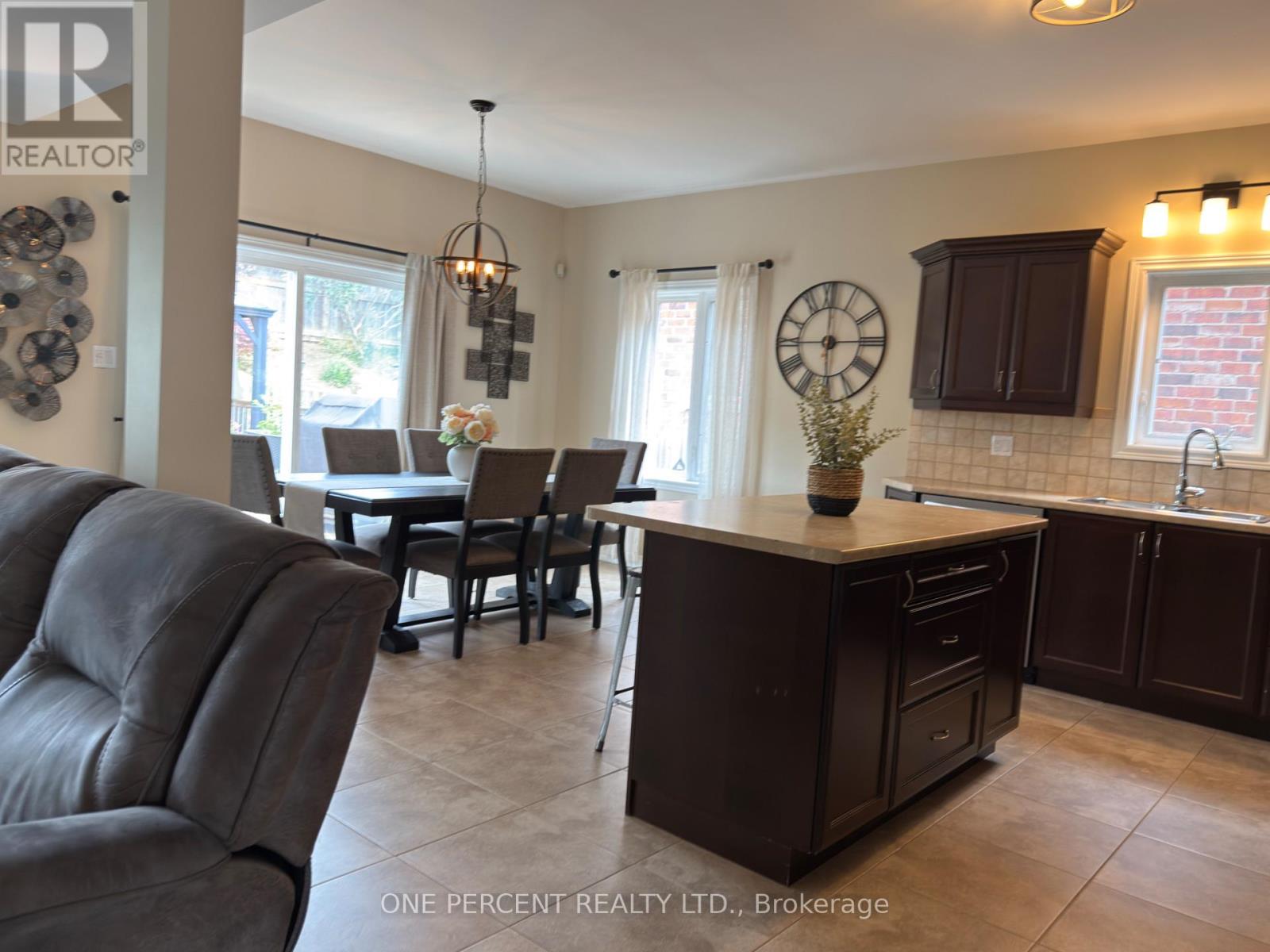 4871 NORTHGATE CRESCENT - 6