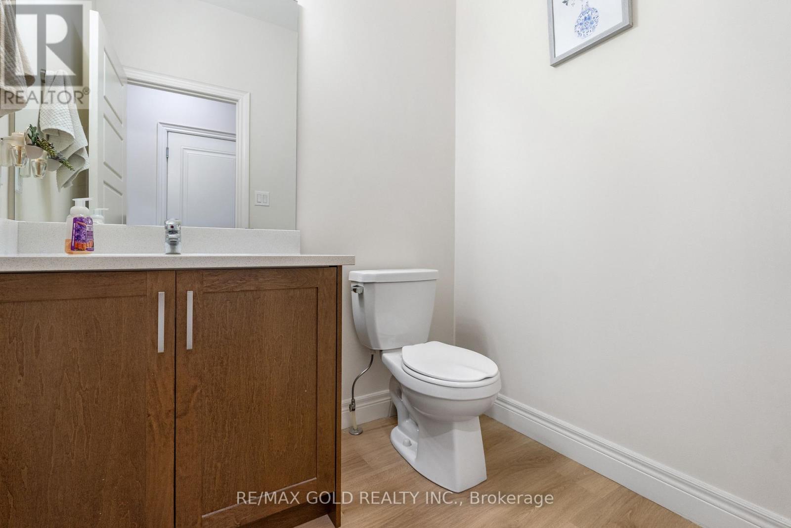 #29 166 MOUNT ALBION ROAD - 10