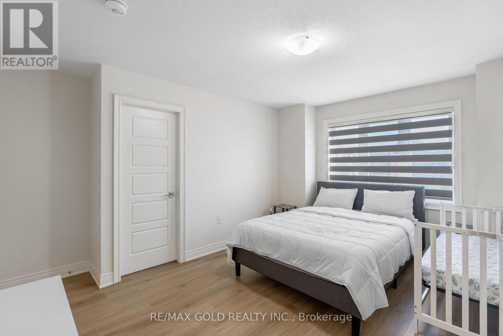 #29 166 MOUNT ALBION ROAD - 16