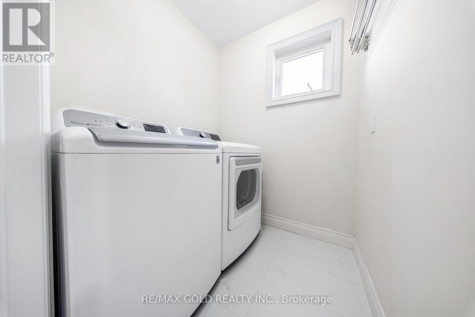 #29 166 MOUNT ALBION ROAD - 28