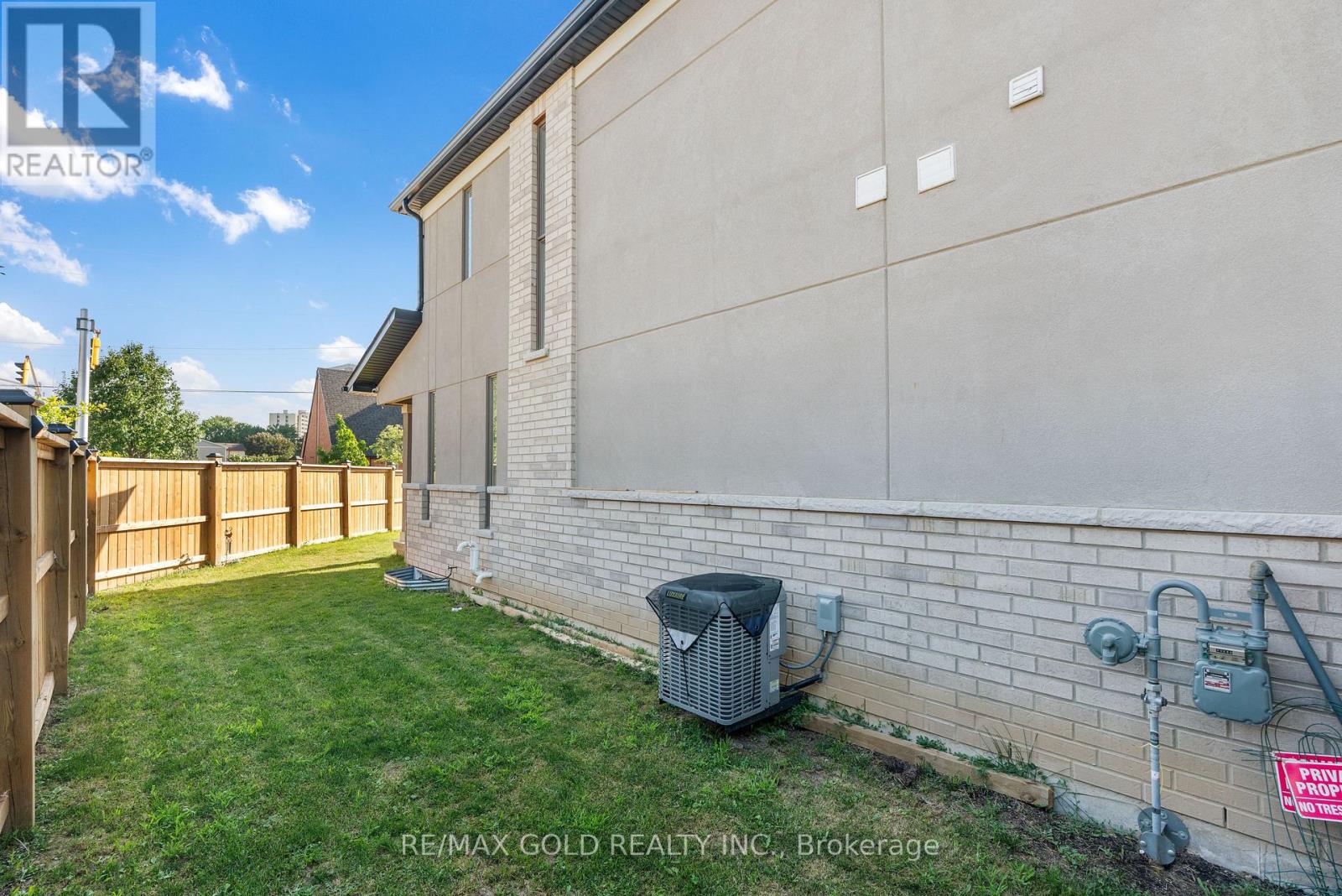 #29 166 MOUNT ALBION ROAD - 29