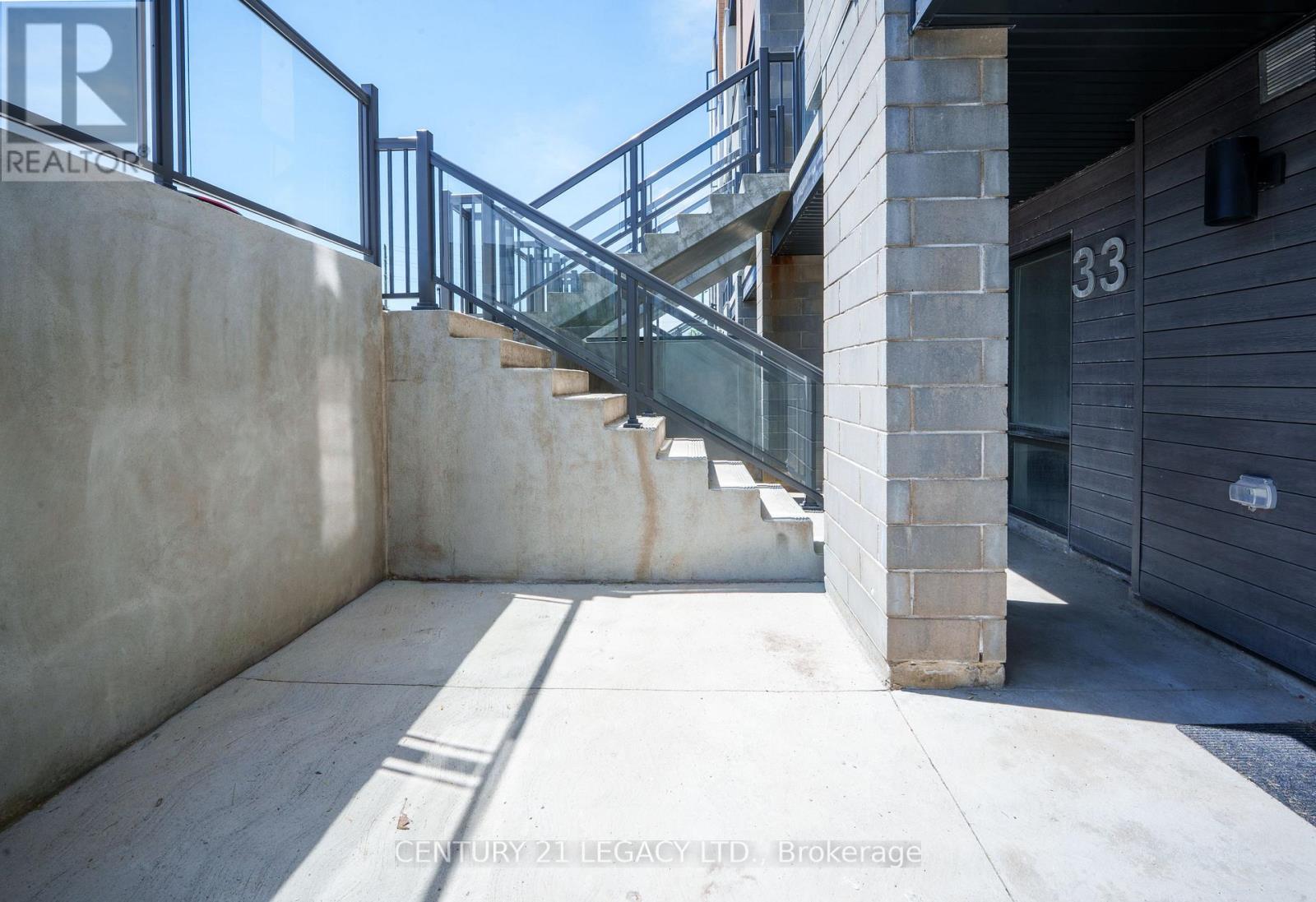 142 FOAMFLOWER PLACE - 13