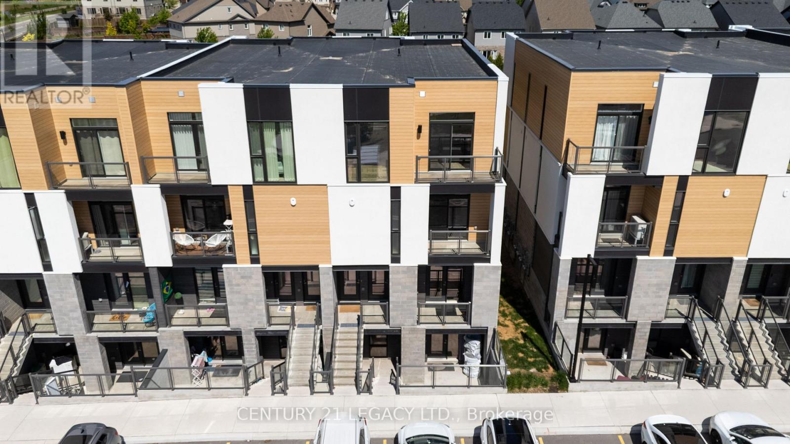 142 FOAMFLOWER PLACE — photo 2