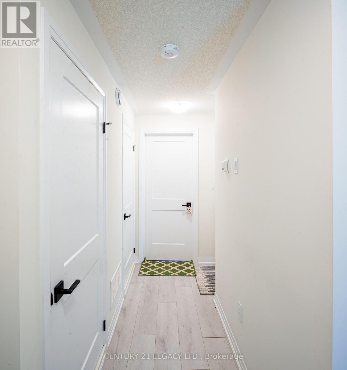 142 FOAMFLOWER PLACE - 32