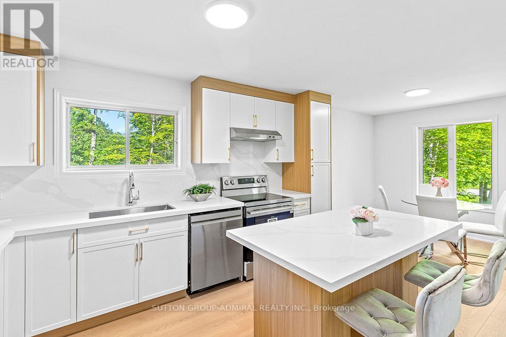 43 GRAHAM CRESCENT - 18