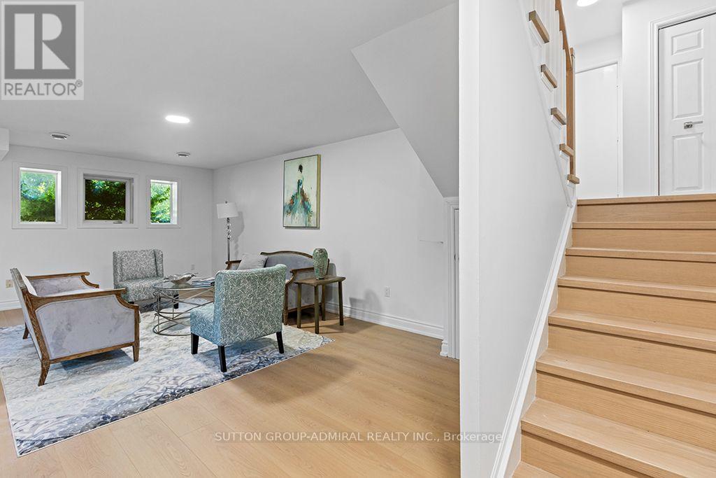 43 GRAHAM CRESCENT - 31