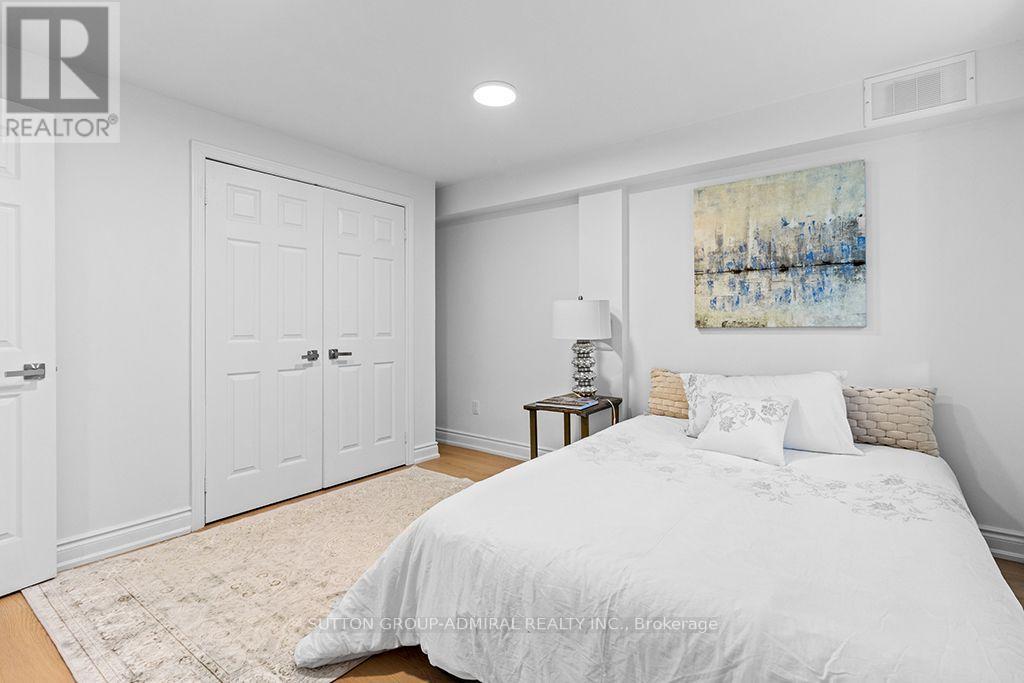43 GRAHAM CRESCENT - 39