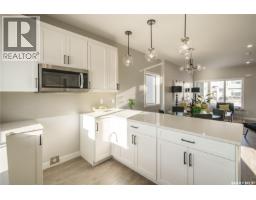 Laundry room - 2964 Green Turtle Road, Regina, SK S4V4G4 Photo 11
