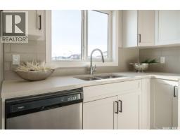 2964 Green Turtle Road, Regina, SK S4V4G4 Photo 12