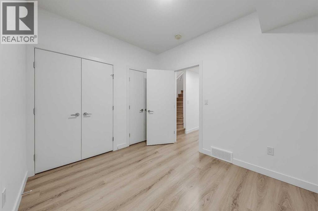 #103 3550 45 Street SW - 12