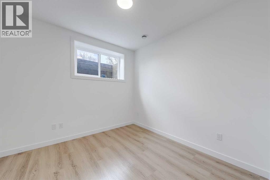 #103 3550 45 Street SW - 16