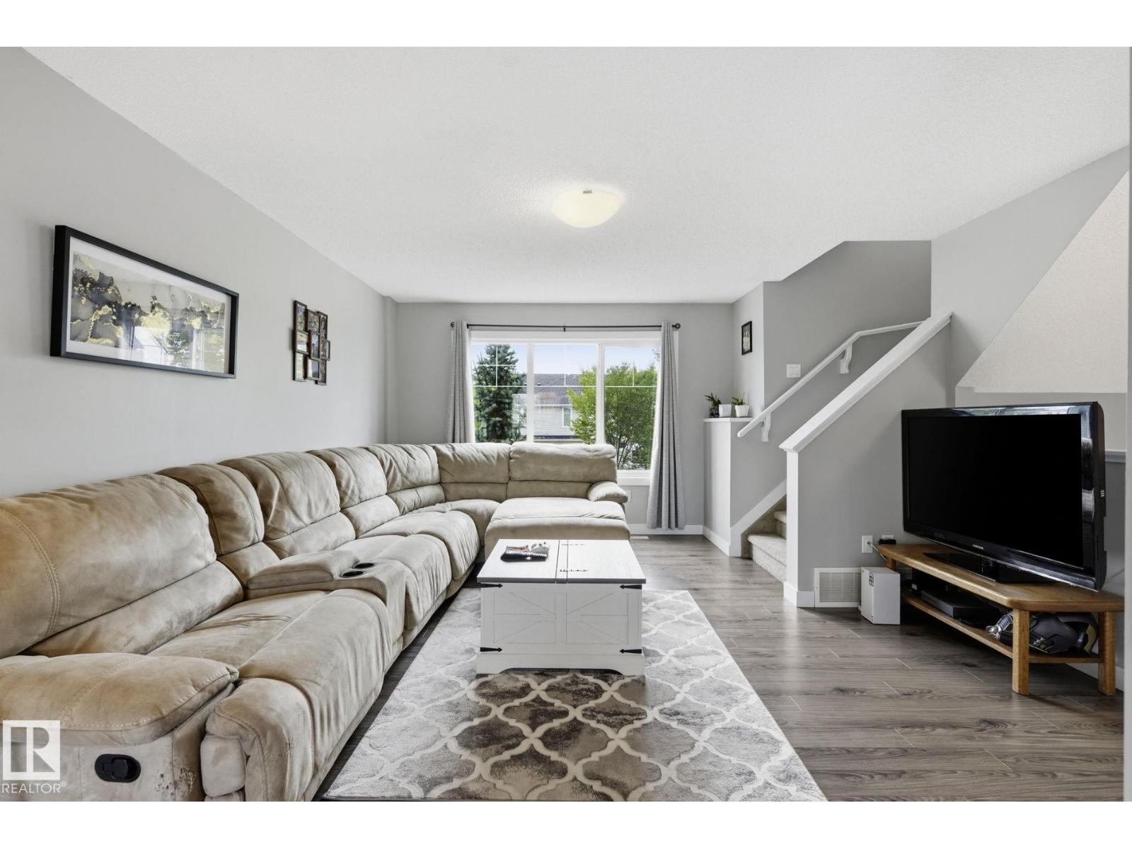 #12 1391 STARLING DR NW - Image 4