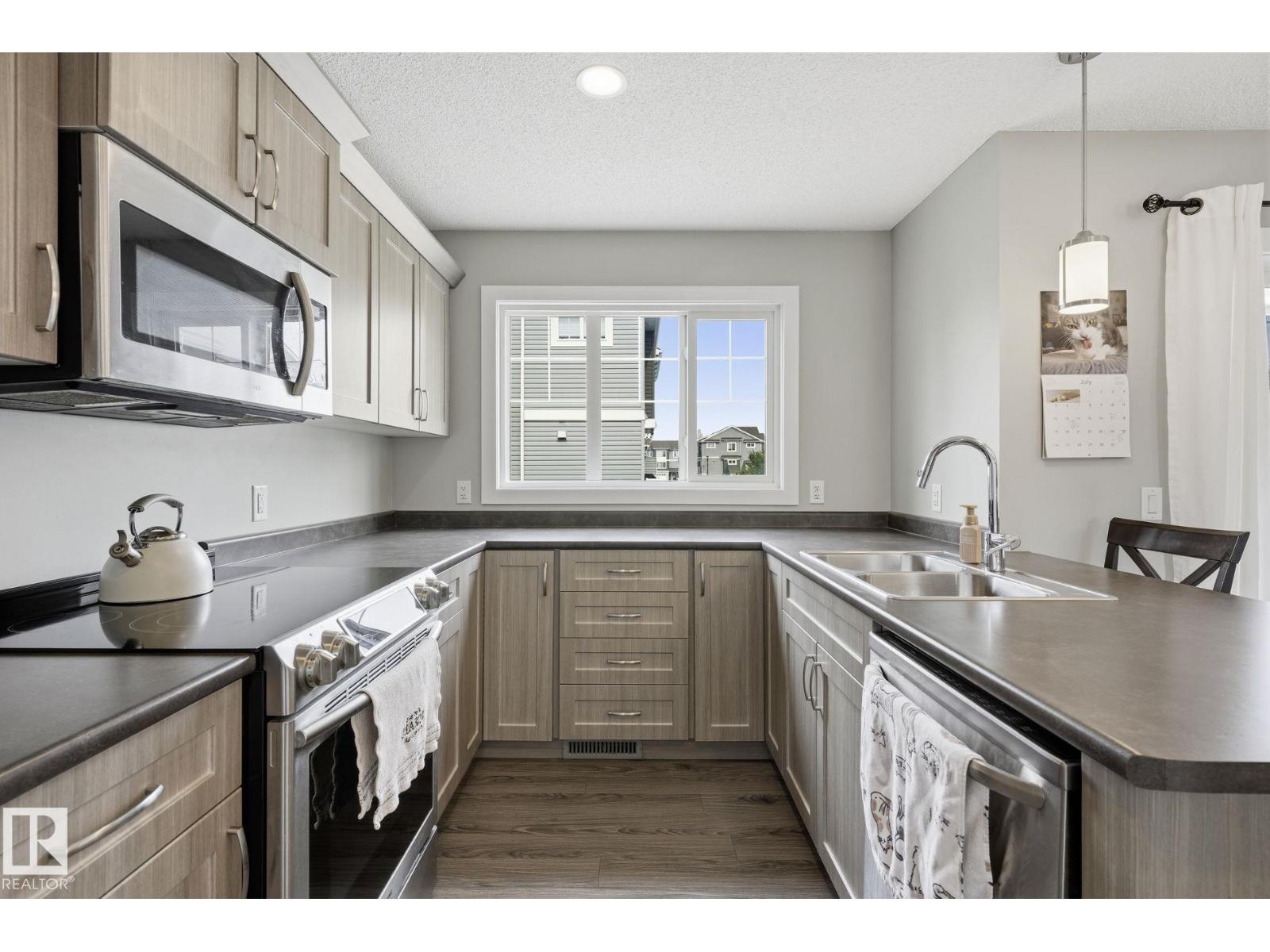 #12 1391 STARLING DR NW - 9