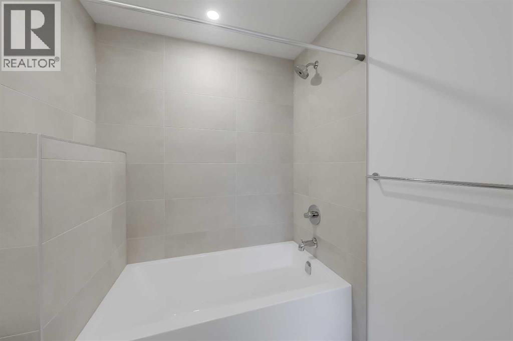 #103 3550 45 Street SW - 22