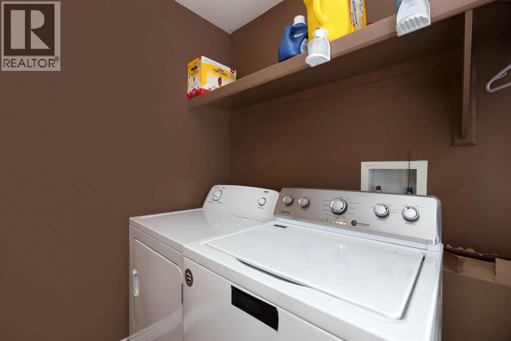 182 Mcdougall Crescent - Photo 16