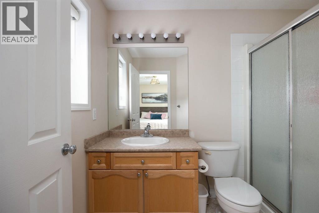 182 Mcdougall Crescent - Photo 12
