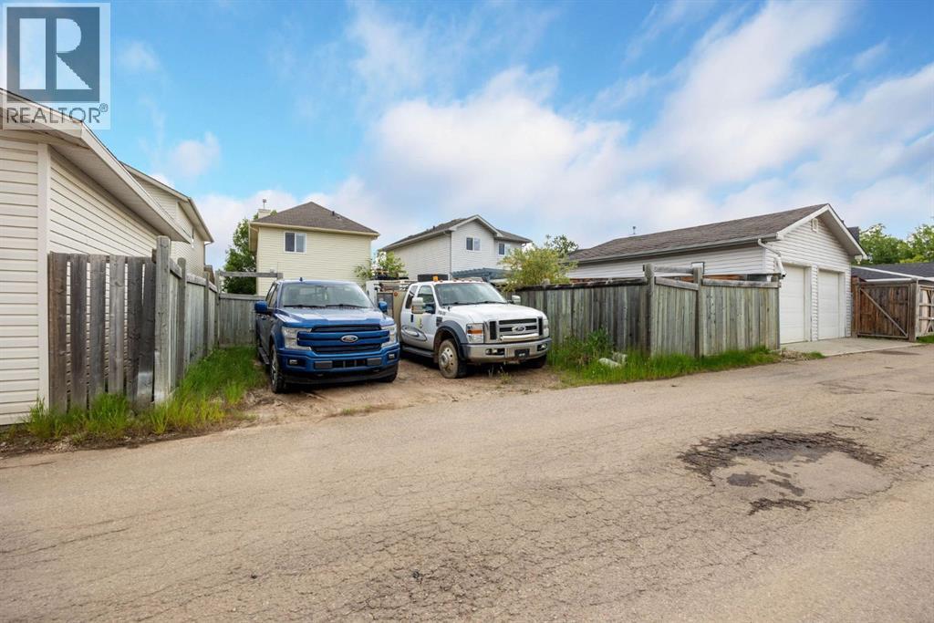 182 Mcdougall Crescent - Photo 25