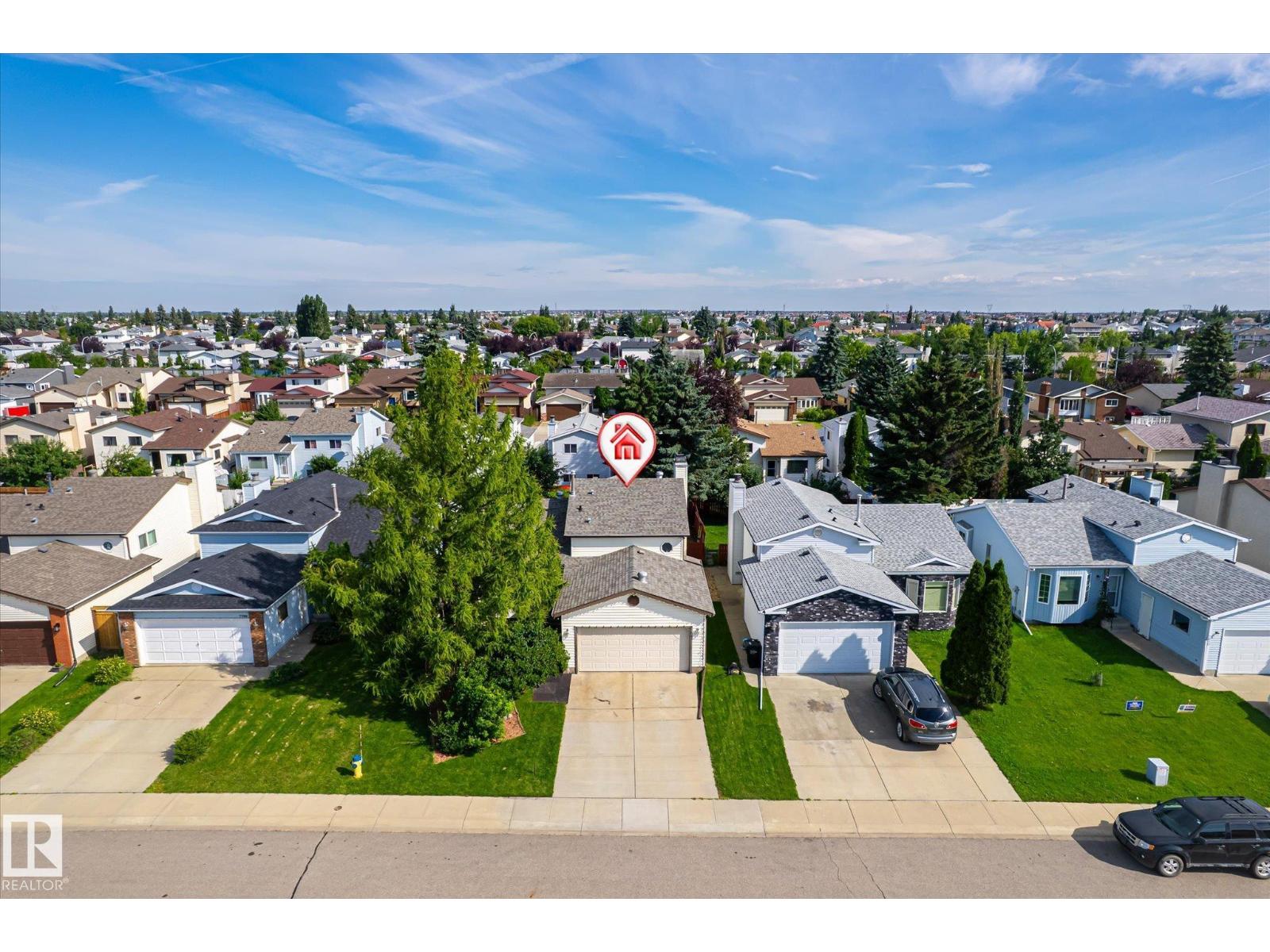 7704 152B AV NW - Image 43