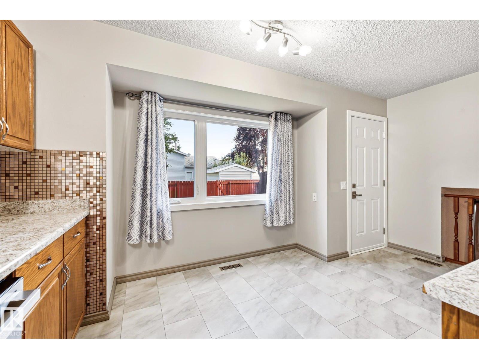 7704 152B AV NW - Image 15