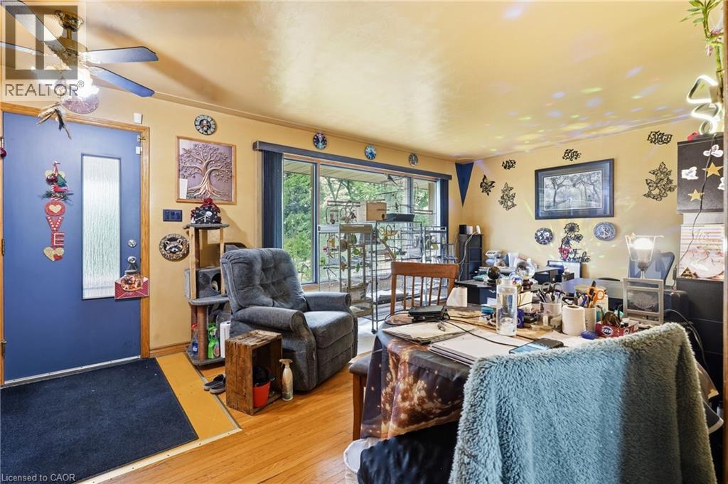 101 CROSBY Drive - Image 7