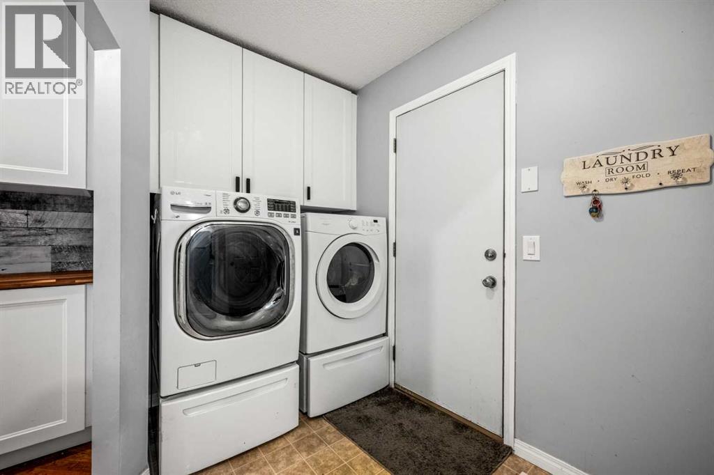 163 West Lakeview Passage - Image 16