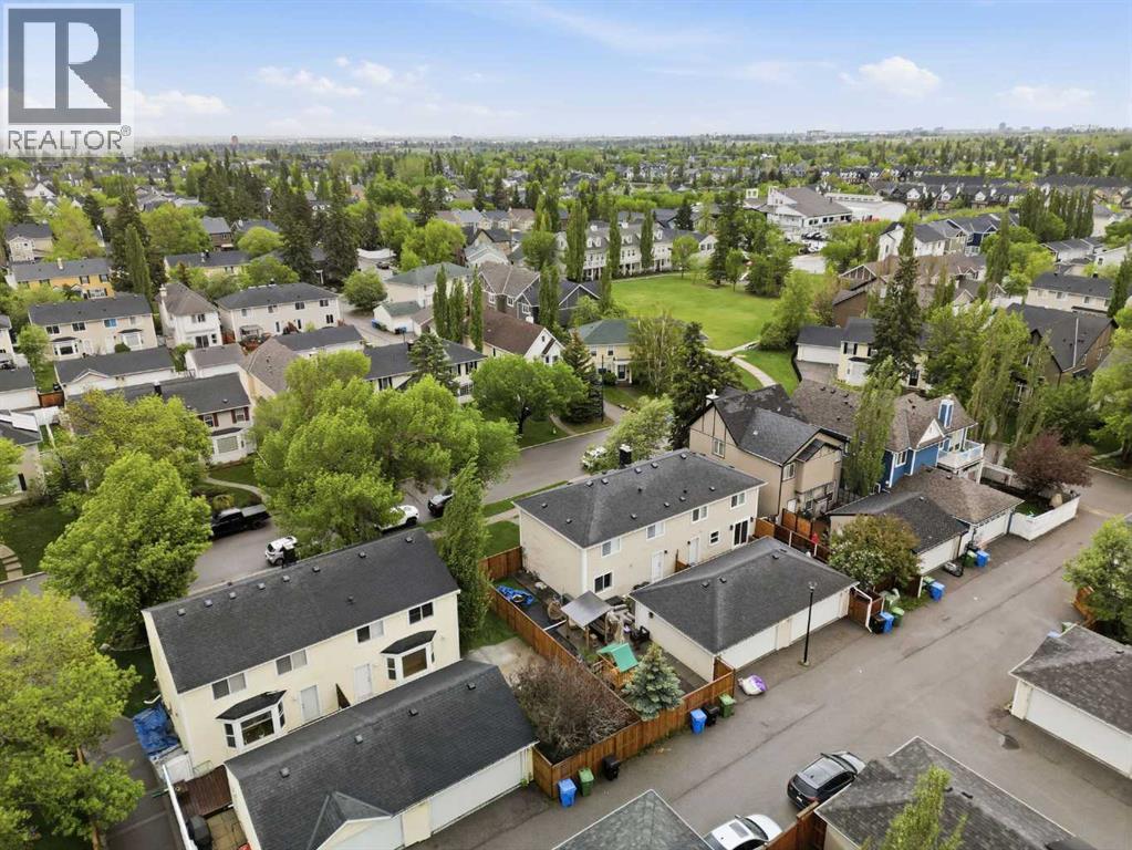 172 Somme Manor SW - 1