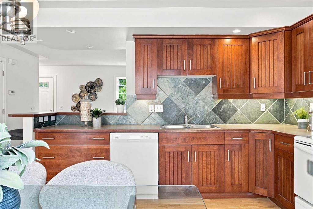 172 Somme Manor SW - 11