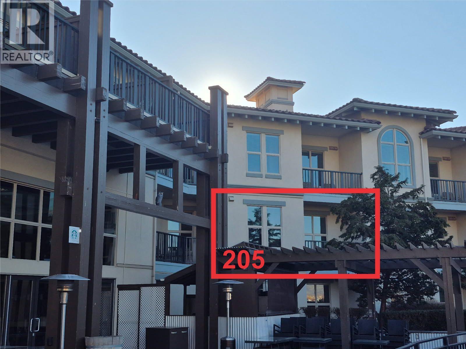 #205 4200 Lakeshore Drive - 35