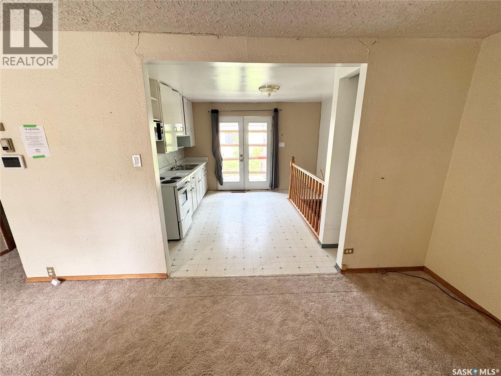 4006 4th AVENUE - 4