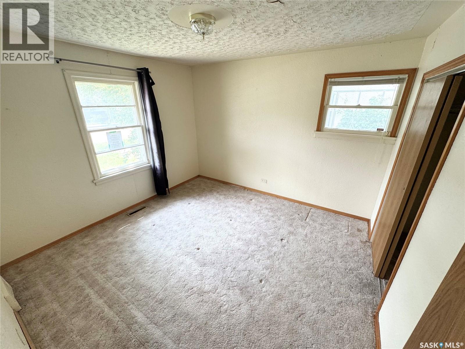 4006 4th AVENUE - 7