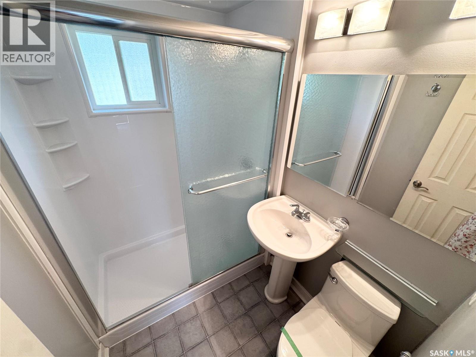4006 4th AVENUE - 9