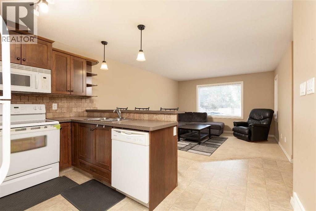 #1 2921 28 Avenue S - 8