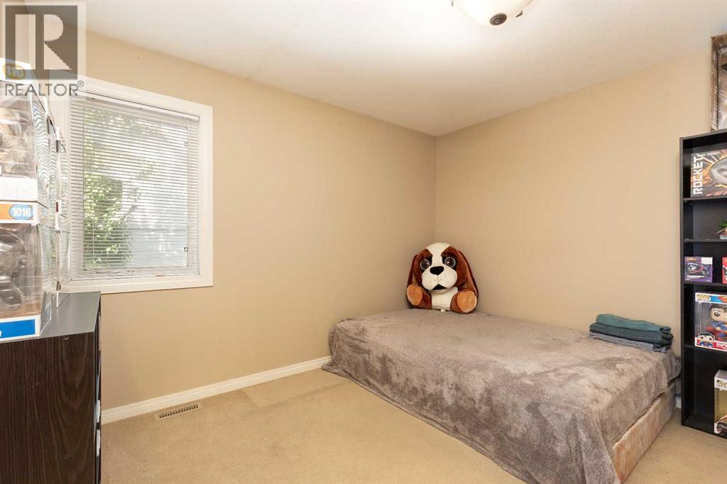 #1 2921 28 Avenue S - 13
