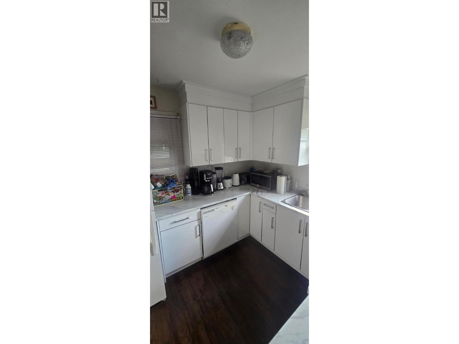 2038 Richter Street - 17