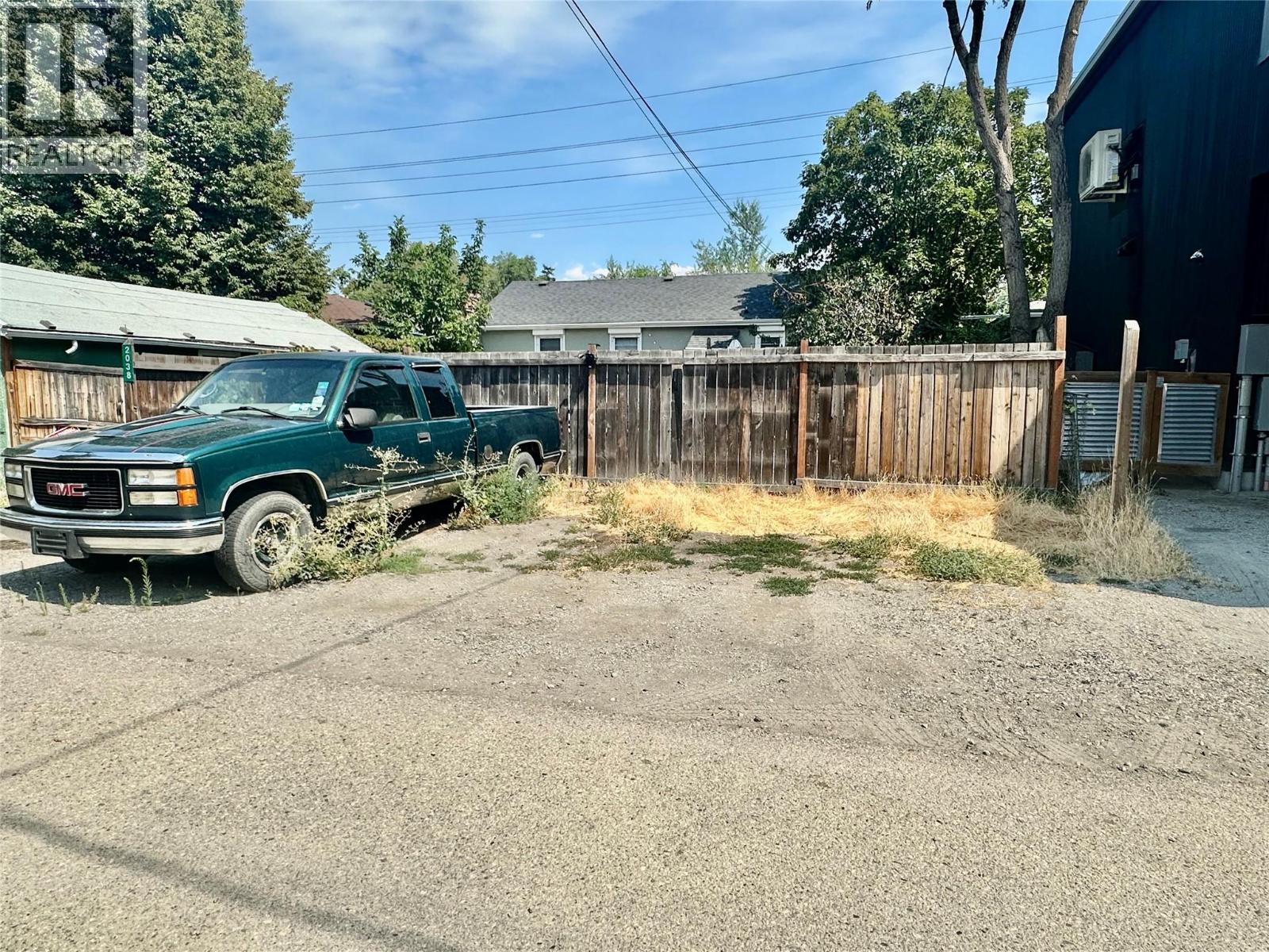 2038 Richter Street - 14