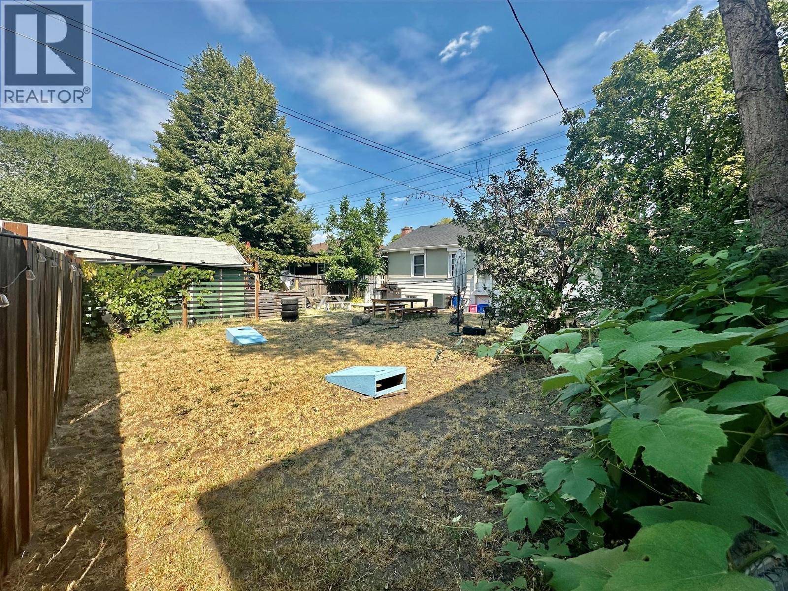 2038 Richter Street - 11